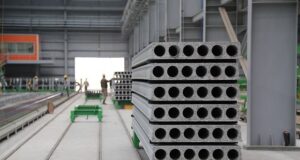 Ce se întâmplă cu industria României? Fabrica de lângă noi, energia scumpă și prețurile industria româniei